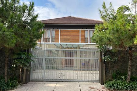 Dijual Rumah 3 Lantai di Pada Asih, Kota Bandung