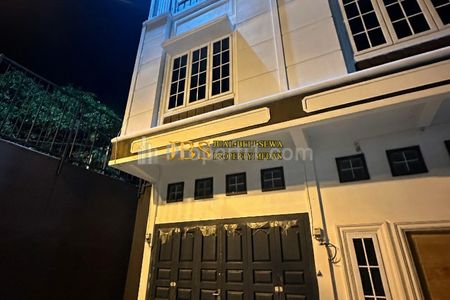 Jual Ruko Hook Kondisi Kosong di Komplek Tuasan Oakwood Jalan Tuasan - Daerah Krakatau, Medan