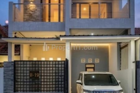 Dijual Rumah Baru Babatan Pratama Wiyung Surabaya Barat  - New Baru Minimalis Modern 2 Lantai dekat Taman Pondok Indah, Royal Residence, Babatan Mukti