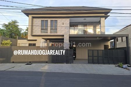Jual Rumah Mewah Modern Semi Furnish Area Jogja Bay Maguwoharjo Yogyakarta