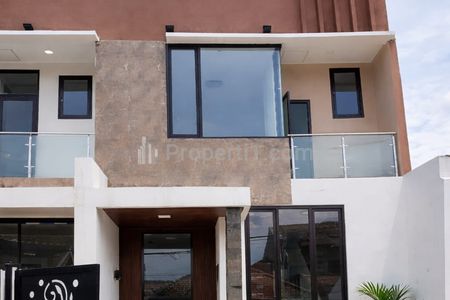 Dijual Rumah Baru 2 Lantai Luas Siap Huni di Kopo Permai Bandung, Dekat Tol Kopo & Miko Mall