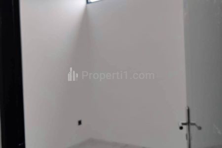 Dijual Rumah Modern Minimalis 3 Lantai dengan Konsep Tropical Modern di Kopo Permai Bandung