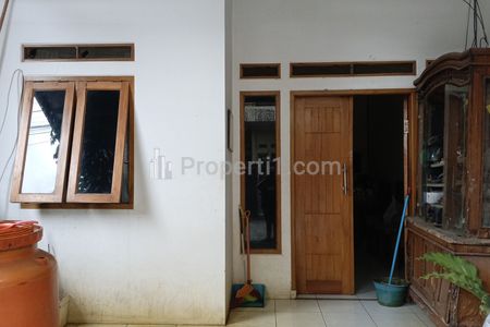 Sewa Rumah 1,5 Lantai Dekat Universitas Telkom Jl Buah Batu Bandung