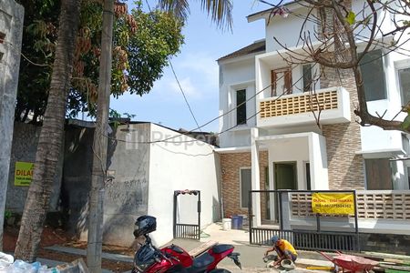 Dijual Rumah Baru 2 Lantai di Bumi Asri Pasarkemis, Tangerang
