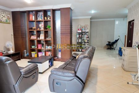 Dijual Rumah 1,5 Tingkat Siap Huni di Komplek Cemara Asri - Medan