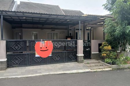 Rijual Rumah Second Cantik di Bella Casa Residence Depok