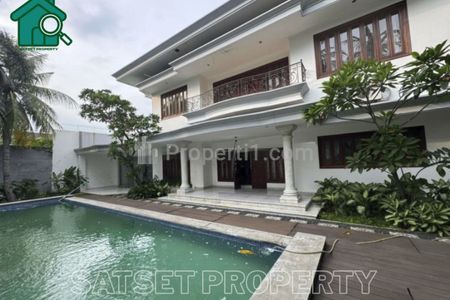 Disewakan Rumah Luas di Area Menteng Jakarta Pusat SSP672