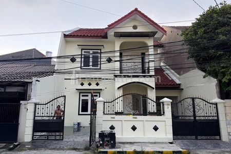 Dijual Rumah Sutorejo Selatan Jalan Utama Hanya 300 meter ke Raya Mulyosari