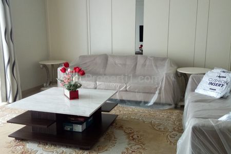 Disewakan Apartemen Essence Darmawangsa - 3+1 Bedroom (Private Lift) - Full Furnished