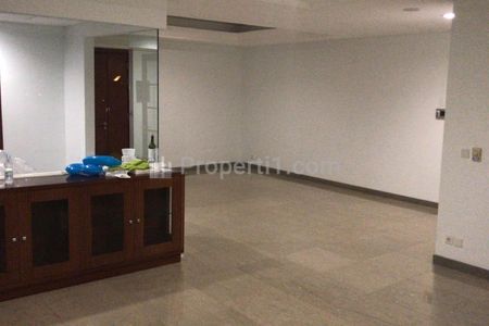 Disewakan Apartemen Essence Darmawangsa - 3+1 Bedroom (Private Lift) - Unfurnished