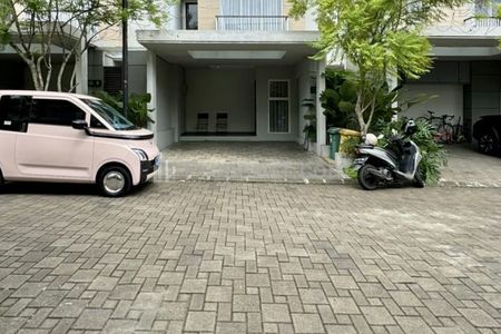 Jual Rumah di Serenia Hill Lebak Bulus, Jakarta Selatan - 3+1 Kamar Tidur