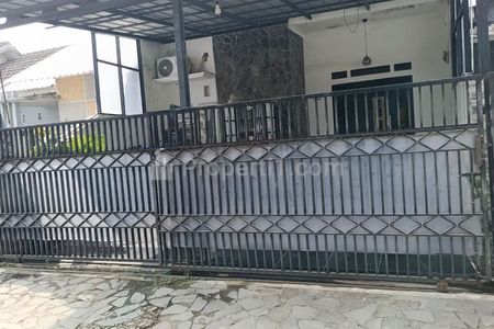 Dijual Rumah Terawat Full Renov di Telukjambe, Karawang Turun Harga dari 900 Juta ke 750 Juta