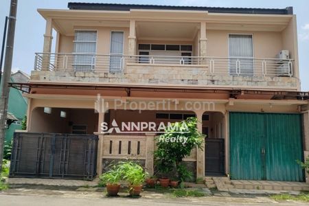 Dijual Rumah Second 2 Lantai di Villa Pertiwi Cilodong Depok