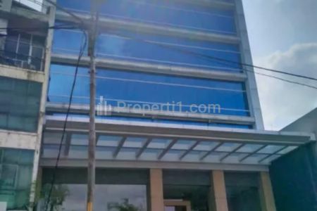 Dijual Gedung di Pasar Baru Timur Jakarta Pusat (Seberang Golden Truly) Lokasi Sangat Strategis