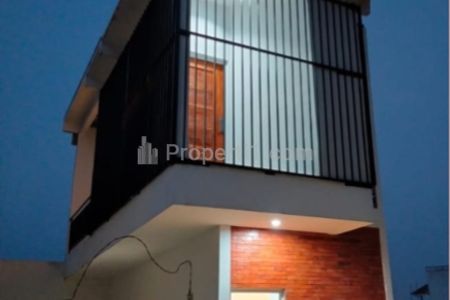 Dijual Rumah Terawat Rasa Villa di Lembang Bandung Barat