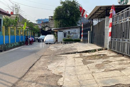 Dijual Rumah Secondary Strategis Pinggir Jalan Utama Kebayoran Lama, Jakarta Selatan