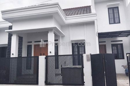 Dijual Rumah Purwantoro Blimbing Malang