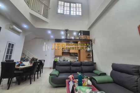 Dijual Rumah 2 Full Furnish Komplek Cemara Asri Jalan Salak