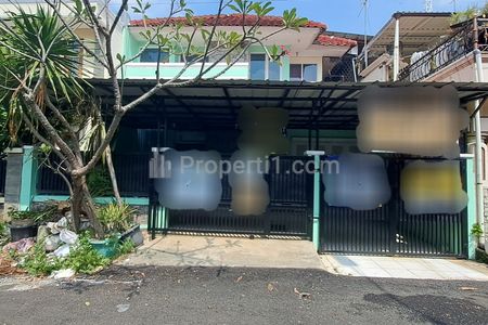 Dijual Rumah 2 Lantai Siap Huni di Taman Modern Jakarta Timur