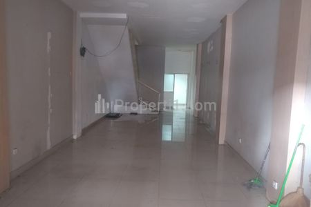 Sewa ruko di Margonda Raya, Pondok Cina, Beji, Depok, Jawa Barat