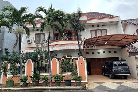 Dijual Rumah 2 Lantai Furnished di Kav DKI Pondok Kelapa Jakarta Timur