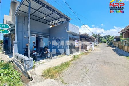 Disewakan Rumah Hook + Ruang Usaha Jl. Brawijaya Banyuwangi - Akses 0 Jalan