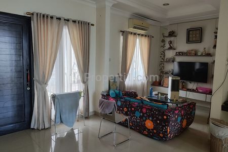 Dijual Rumah Cantik Full Furnished Siap Huni di Harapan Indah Cluster Taman Cemara Bekasi