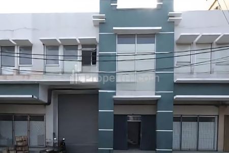 Jual Gudang Lodan Center Ancol Jakarta Utara, Sangat Murah, Bisa Masuk Container 60 Feet, Siap Digunakan, Terawat