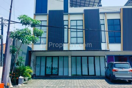 2 Ruko Dijual/Disewakan Royal Dharmahusada Mulyorejo Surabaya Timur