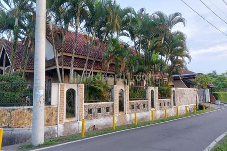 Dijual Rumah Jalan Bunga Bunga Soehat Malang 3,3 Milyar