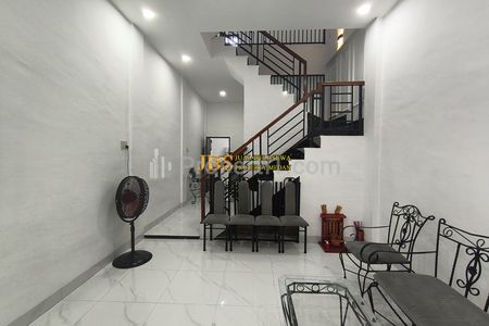Jual Rumah 2,5 Tingkat di Komplek Tuasan Permata Jalan Tuasan - Pancing, Medan