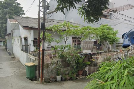 Jual Rumah Tua di Gading Mas Kelapa Gading, Jakarta Utara - Hoek, Murah