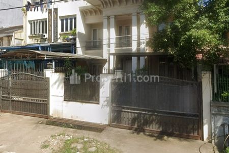 Jual Rumah di Arteri Gading Kelapa Gading Jakarta Utara - Hadap Timur, Jalan Raya, Cocok untuk Usaha Karena Strategis