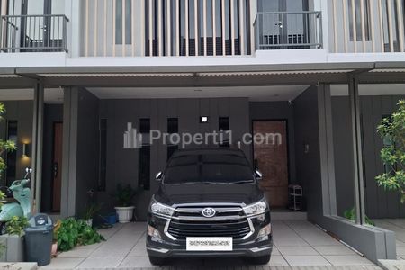 Dijual Rumah Bagus Lingkungan Aman Nyaman di Cluster Z Living Lake Garden Bekasi