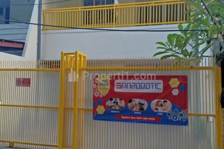 Jual Rumah di Janur Kuning Kelapa Gading Jakarta Utara, SHM, Jalan 2 Mobil, Nego