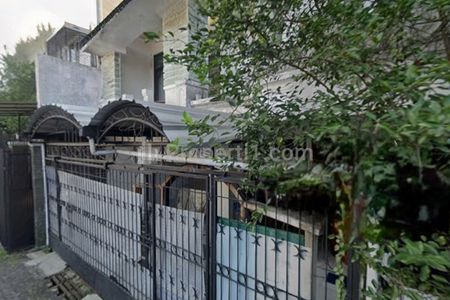 Dijual Rumah MURAH MENDEKATI NJOP dengan Tanah Luas Lokasi STRATEGIS di Margahayu Raya Metro Bandung