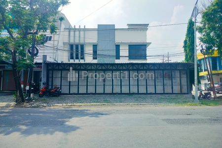 Ruang Usaha Disewakan Barata Jaya Gubeng Surabaya Timur