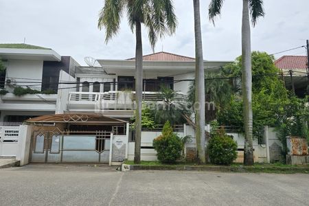 Dijual SEGERA Rumah Mewah LT 420 m2 di Green Garden, Kebon Jeruk, Jakarta Barat Murah