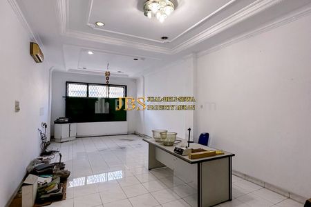 Dijual Ruko Komplek Multatuli Indah Daerah Polonia - Katamso, Medan