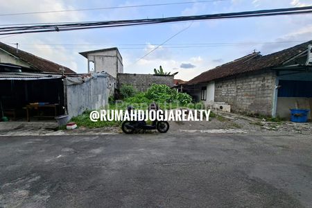 Jual Tanah Kecil Strategis di Pugeran Maguwoharjo Yogyakarta Dekat UPN, AMIKOM, STIE YKPN, SANATA DHARMA