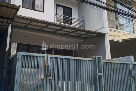 Disewakan Rumah Siap Huni di Kelapa Hibrida Kelapa Gading Jakarta Utara