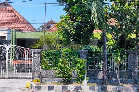 Rumah Dijual di Jalan Doho Tegalsari Surabaya Pusat