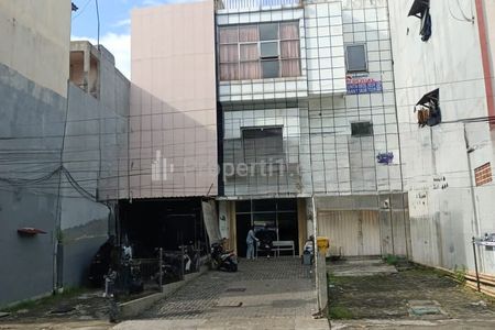 Disewakan Ruko 3,5 Lantai Siap untuk Usaha di Jakarta Utara