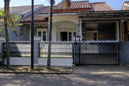 Dijual Rumah Second Siap Huni Dalam Cluster di Bella Casa Residence Depok