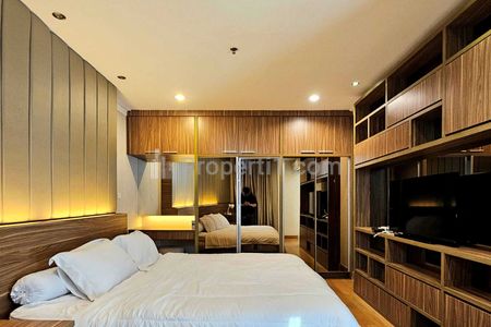 For Rent: Well-Maintained 1 Bedroom Fully Furnished Apartment at Residence 8 Senopati