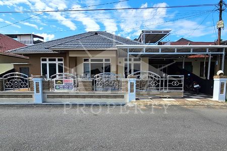 Disewakan Rumah Bagus Luas Bebas Banjir Siap Huni Kawasan Aman Nyaman di Cendana Agung Pontianak