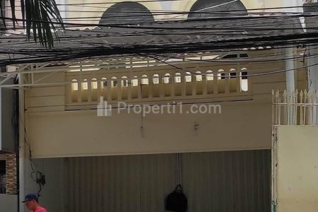 Sewa Ruko Strategis Jl. Raya Mulyosari – Baru Renov, Lingkungan Ramai Surabaya Timur