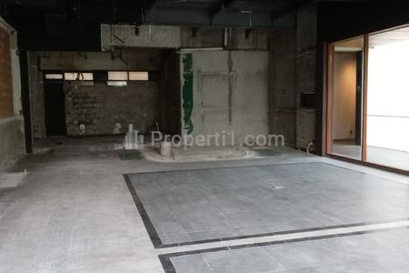 For Lease Prime Commercial Space at Panglima Polim, Jakarta Selatan - 170sqm | High Traffic Area