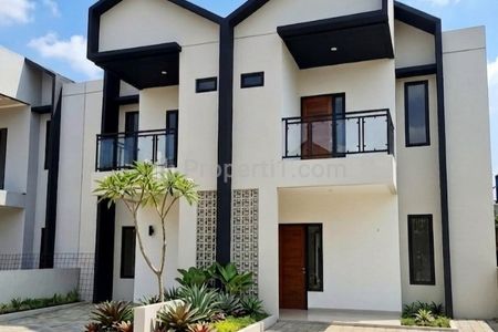 Dijual Rumah Baru Siap Huni 2 Lantai Dekat Gerbang Tol BSD Serpong Tangerang Selatan