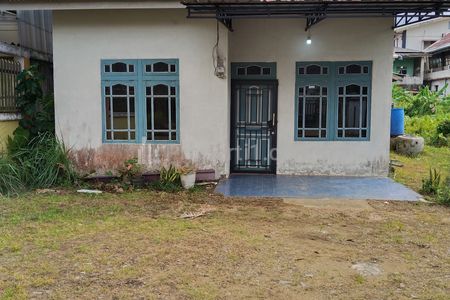 Dijual Rumah Harga Murah di Budi Utomo Dekat Rumah Ibadah di Pontianak Utara, Kota Pontianak